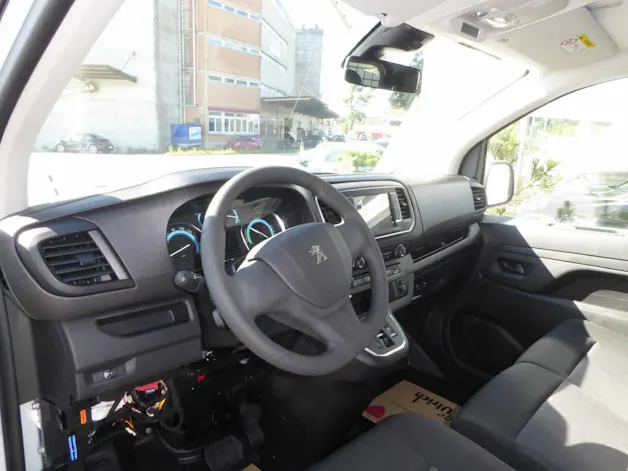 Peugeot e-Expert Kaw. Long 75 kWh Prem