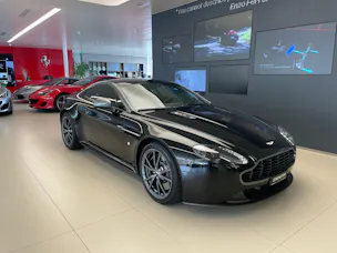 Aston Martin V8 Vantage 4.7 N430 Sportshift