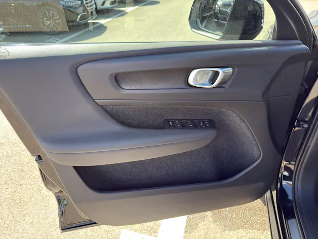 Volvo C40 Recharge E80 82kWh Twin AWD Pure Electric Plus