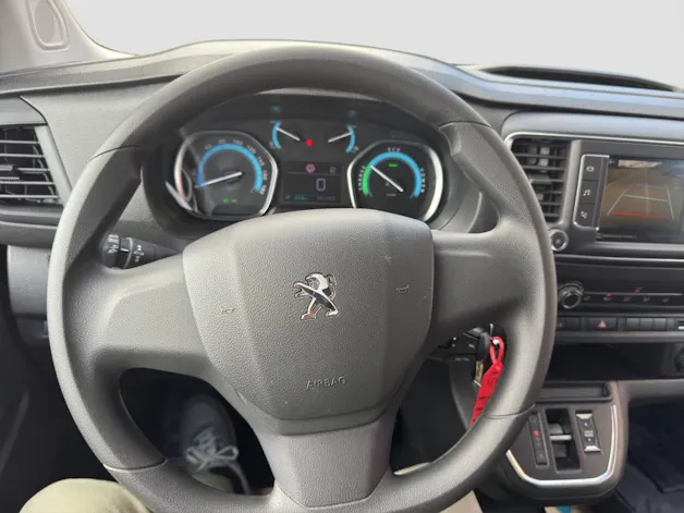 Peugeot e-Expert Kaw. Standard 75 kWh