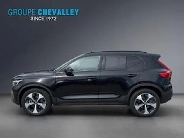 Volvo XC40 B3 Benzin Mild Hybrid Plus Dark DCT