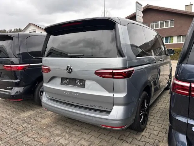 VW Multivan 2.0 TSI Life Edition DSG