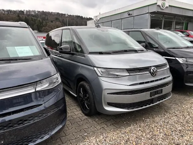 VW Multivan 2.0 TSI Life Edition DSG