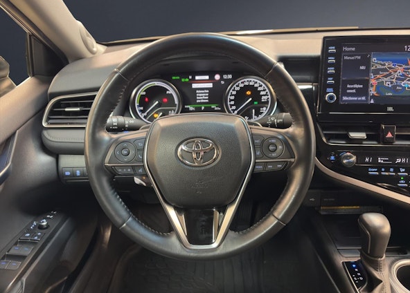 Vehicle image 9 Vehicle image 9