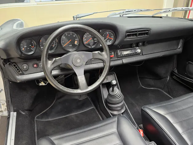 Porsche 911 Carrera Cabrio