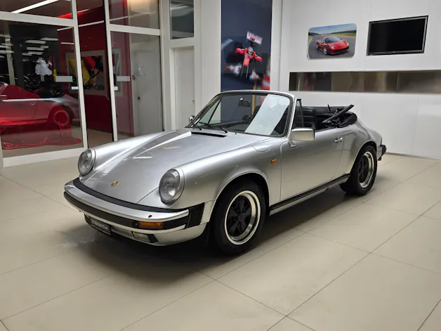 Porsche 911 Carrera Cabrio