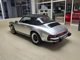 Porsche 911 Carrera Cabrio