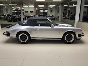 Porsche 911 Carrera Cabrio