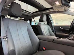 Toyota Mirai Fuel cell Platinum