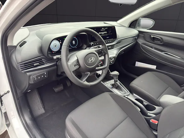 Hyundai i20 1.0 T-GDi Amplia DCT