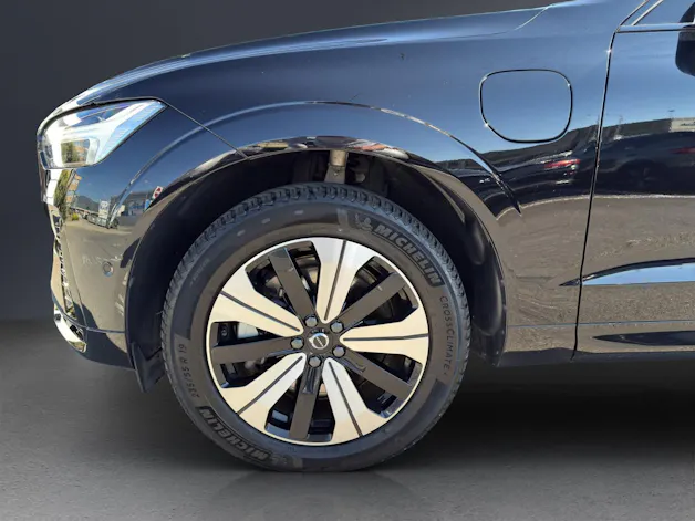 Volvo XC60 T8 eAWD PluginHybrid Plus Dark Geartronic