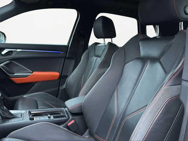 Audi Q3 45 TFSI S line quattro S-tronic