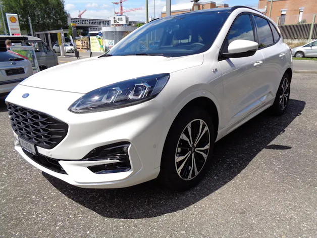 Ford Kuga 2.5 FHEV ST-Line X 4WD