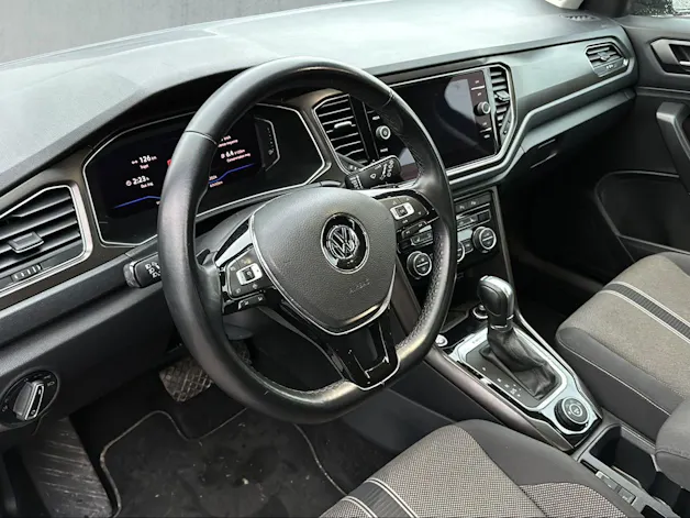 VW T-Roc 2.0 TSI Advance DSG 4Motion
