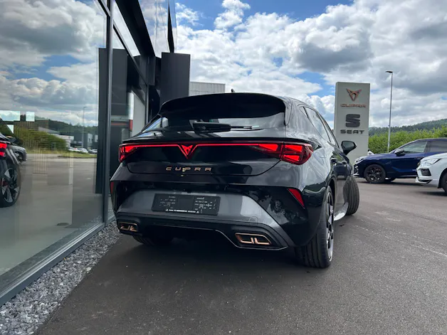 Cupra LEON