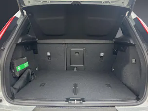 Volvo XC40 B3 Benzin Mild Hybrid Xcite DCT