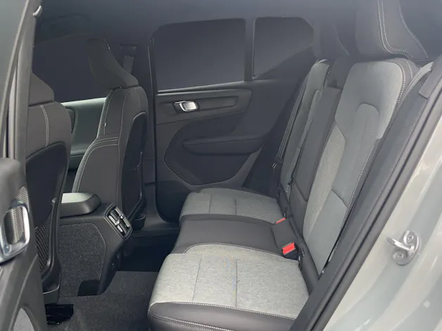 Volvo XC40 B3 Benzin Mild Hybrid Xcite DCT