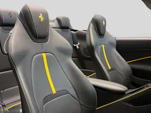 Ferrari Roma Spider 3.9 V8 T