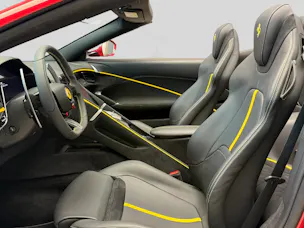 Ferrari Roma Spider 3.9 V8 T