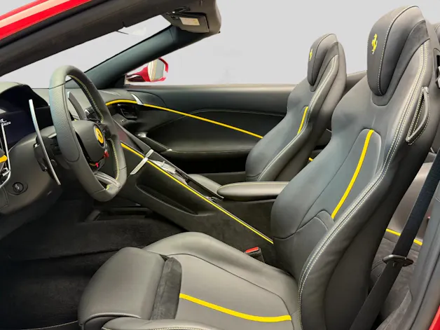 Ferrari Roma Spider 3.9 V8 T