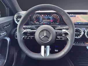 Mercedes-Benz A 220 4Matic 8G-DCT