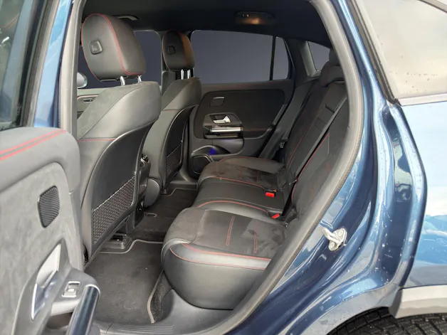 Mercedes-Benz EQA 300 AMG Line 4Matic