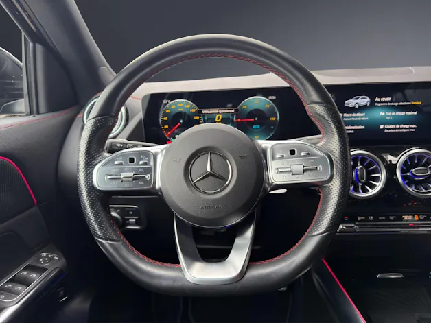 Mercedes-Benz EQA 300 AMG Line 4Matic