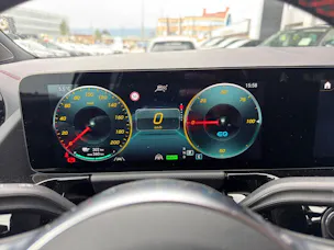 Mercedes-Benz EQA 300 AMG Line 4Matic