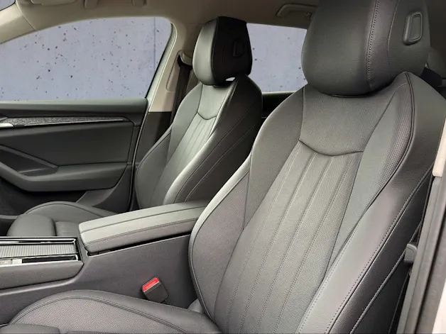 Škoda Superb Combi 2.0 TDi Selection 4x4 DSG