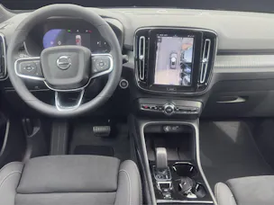 Volvo XC40 B4 Benzin Mild Hybrid Ultra Black Edition DCT