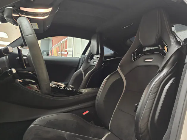 MERCEDES-BENZ AMG GT R Speedshift DCT /// CH Fahrzeug-Gratis-Service ///