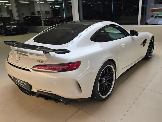 MERCEDES-BENZ AMG GT R Speedshift DCT /// CH Fahrzeug-Gratis-Service ///