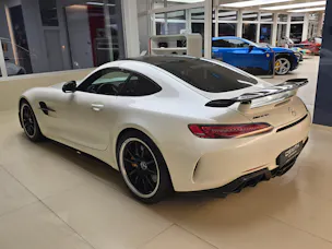 MERCEDES-BENZ AMG GT R Speedshift DCT /// CH Fahrzeug-Gratis-Service ///