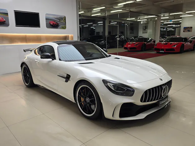 MERCEDES-BENZ AMG GT R Speedshift DCT /// CH Fahrzeug-Gratis-Service ///