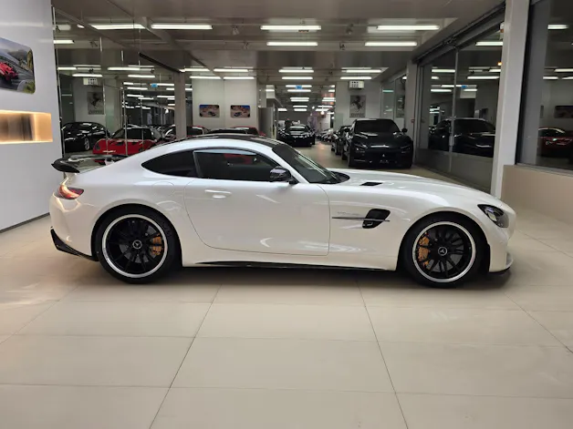 MERCEDES-BENZ AMG GT R Speedshift DCT /// CH Fahrzeug-Gratis-Service ///
