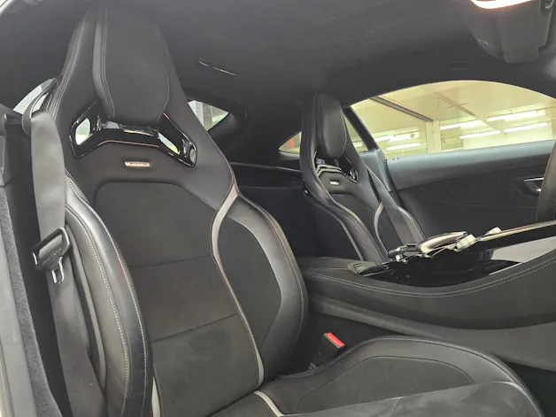 MERCEDES-BENZ AMG GT R Speedshift DCT /// CH Fahrzeug-Gratis-Service ///