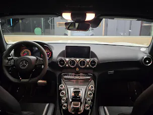 MERCEDES-BENZ AMG GT R Speedshift DCT /// CH Fahrzeug-Gratis-Service ///