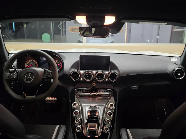 MERCEDES-BENZ AMG GT R Speedshift DCT /// CH Fahrzeug-Gratis-Service ///