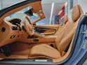 Aston Martin DB12 Volante