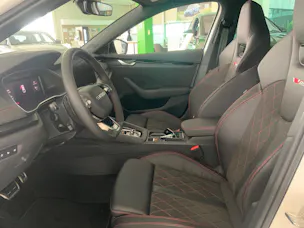 Škoda Octavia Combi 2.0 TSI DSG RS