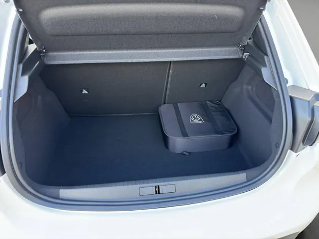Peugeot 208 1.2 PureTech 100 Style 50. Jahr-Jubiläum Ulrich