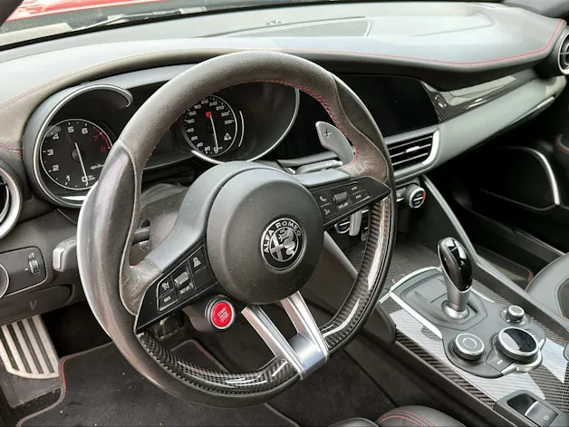 Alfa Romeo Giulia 2.9 V6 Quadrifoglio Automatic