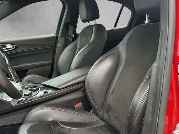 Alfa Romeo Giulia 2.9 V6 Quadrifoglio Automatic