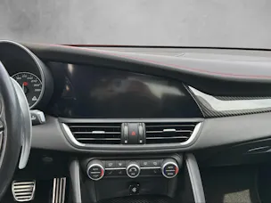 Alfa Romeo Giulia 2.9 V6 Quadrifoglio Automatic