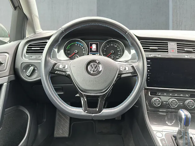 VW e-Golf