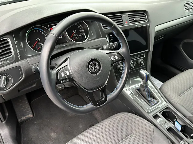 VW e-Golf