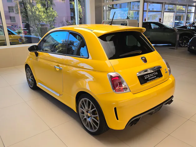 Fiat 695 ABARTH Tributo Ferrari 122/299