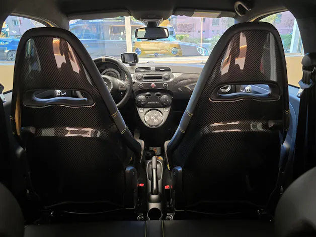Fiat 695 ABARTH Tributo Ferrari 122/299