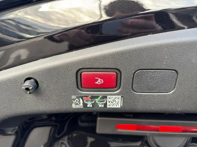 Mercedes-Benz CLE 300 Cabrio 4Matic 9G-Tronic