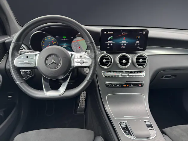 Mercedes-Benz GLC 200 AMG Line 4Matic 9G-Tronic